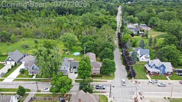 4 N Church Street, Brandon Charter Township, MI 48462