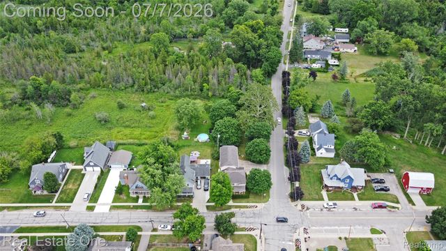 4 N Church Street, Brandon Charter Township, MI 48462