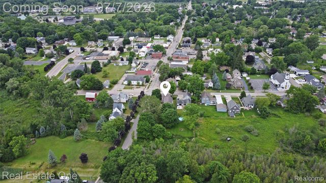 4 N Church Street, Brandon Charter Township, MI 48462