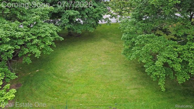 4 N Church Street, Brandon Charter Township, MI 48462