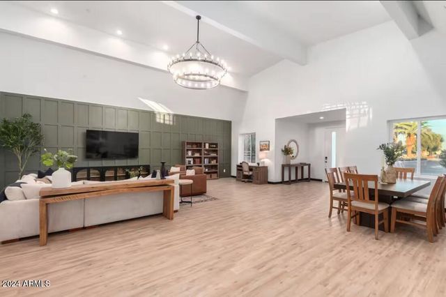 3014 N 61ST Place, Scottsdale, AZ 85251