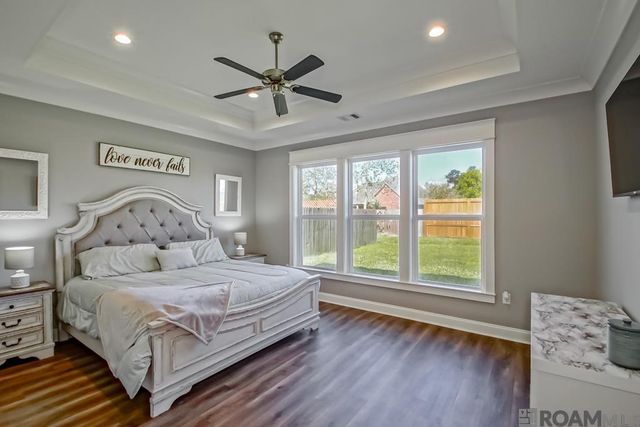 17719 Empress Dr, Greenwell Springs, LA 70739