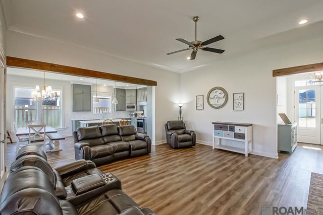 17719 Empress Dr, Greenwell Springs, LA 70739