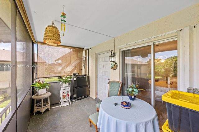 5839 La Pinata Blvd C-2, Green Acres, FL 33463