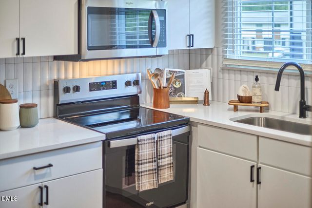 2613 Mcneil Street A, Raleigh, NC 27608