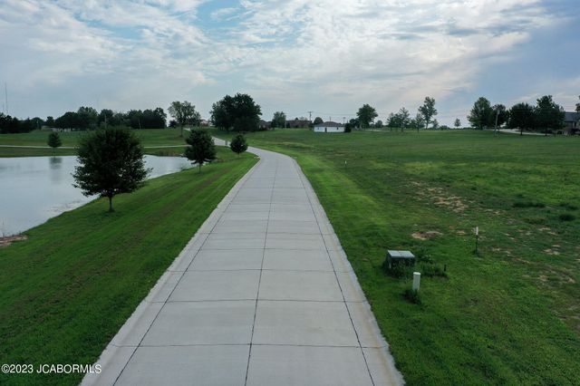 10970 EAGLE LAKE LANE, Holts Summit, MO 65043