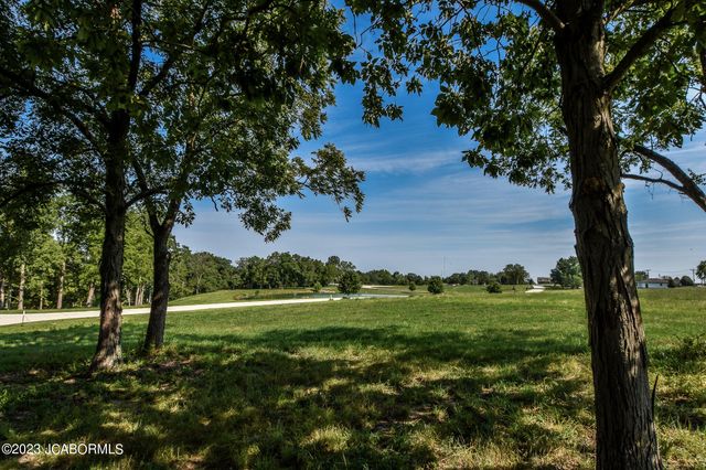 10970 EAGLE LAKE LANE, Holts Summit, MO 65043