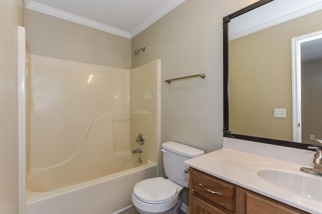 120 Trace Dr, Goodlettsville, TN 37072