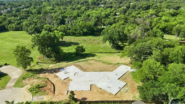 1214 Oakwood Trail, Southlake, TX 76092