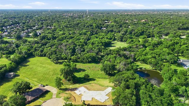1214 Oakwood Trail, Southlake, TX 76092