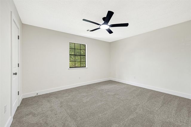 3704 Winter Haven Drive, Baytown, TX 77521