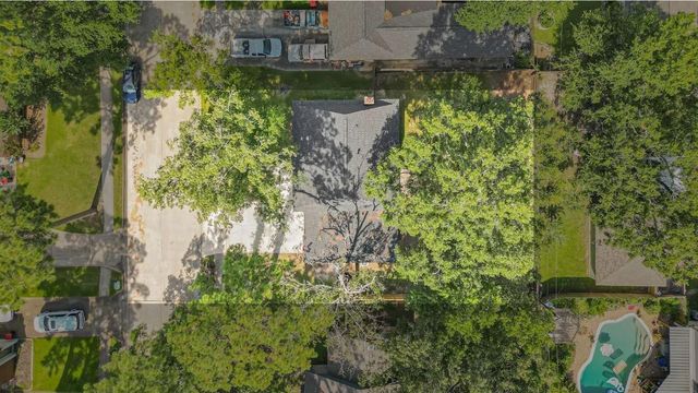 3704 Winter Haven Drive, Baytown, TX 77521