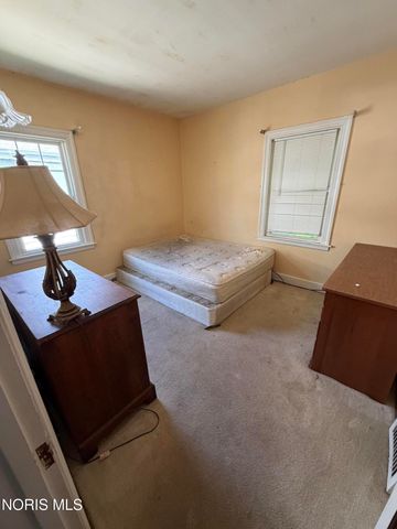 614 Wamba Avenue, Toledo, OH 43607