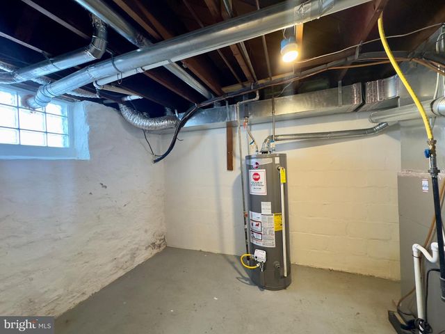 902 ANDOVER RD, Baltimore, MD 21218