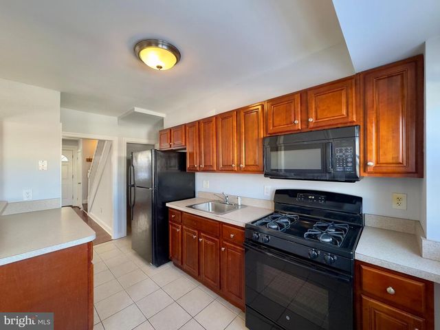 902 ANDOVER RD, Baltimore, MD 21218