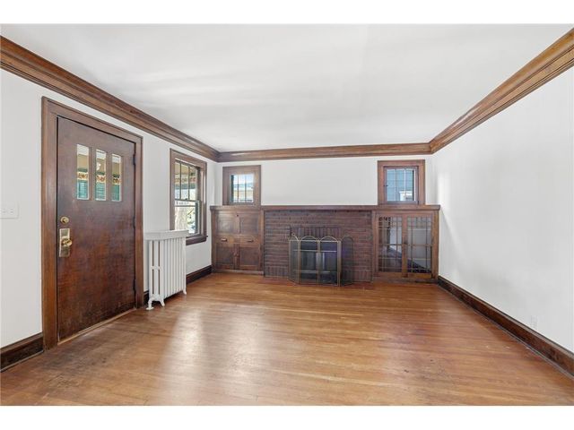 215 Penn Avenue, Minneapolis, MN 55405