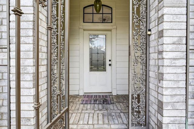 3807 Stableridge Drive, Houston, TX 77014