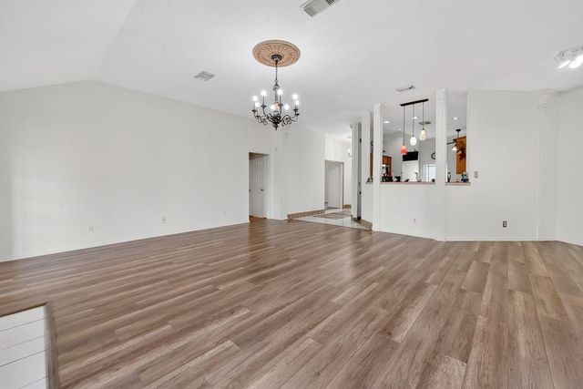 3807 Stableridge Drive, Houston, TX 77014