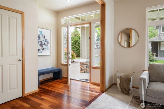 6008 NE 1st Circle, Renton, WA 98059