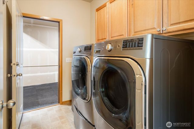 6008 NE 1st Circle, Renton, WA 98059