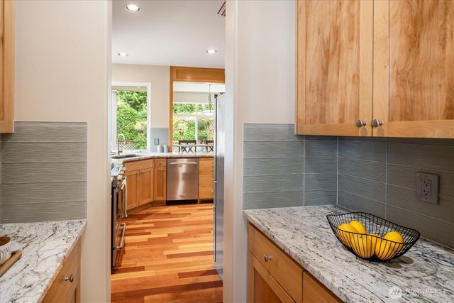 6008 NE 1st Circle, Renton, WA 98059