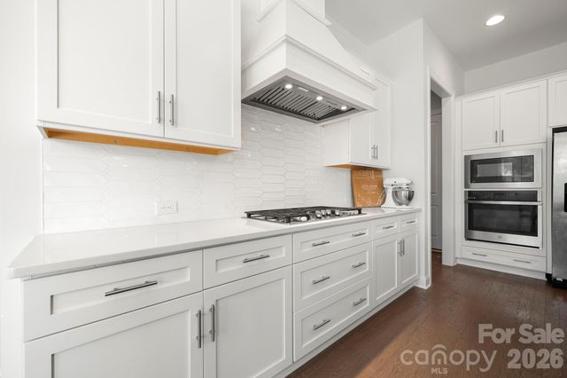 5005 Alexander Manor Drive, Charlotte, NC 28270