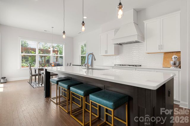 5005 Alexander Manor Drive, Charlotte, NC 28270