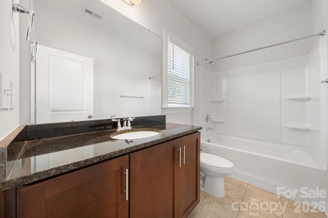 5005 Alexander Manor Drive, Charlotte, NC 28270