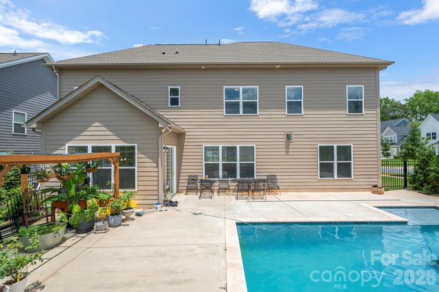 5005 Alexander Manor Drive, Charlotte, NC 28270