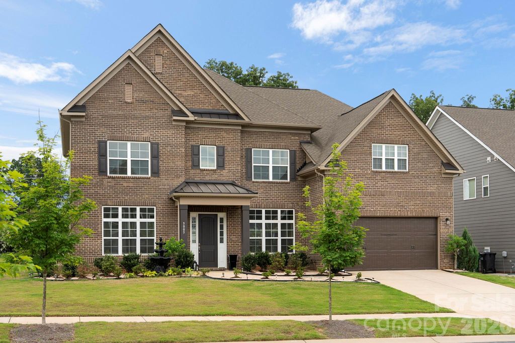 5005 Alexander Manor Drive, Charlotte, NC 28270