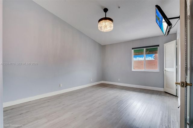 2461 NE 14th Street 2461, Pompano Beach, FL 33062
