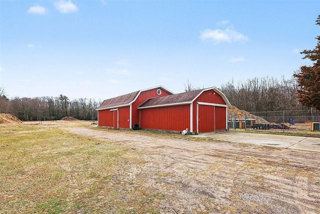 16220 Ferris Street, Grand Haven, MI 49417