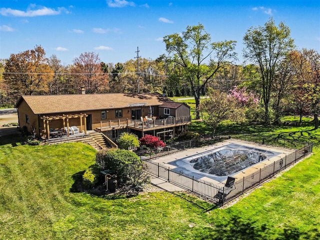 16220 Ferris Street, Grand Haven, MI 49417