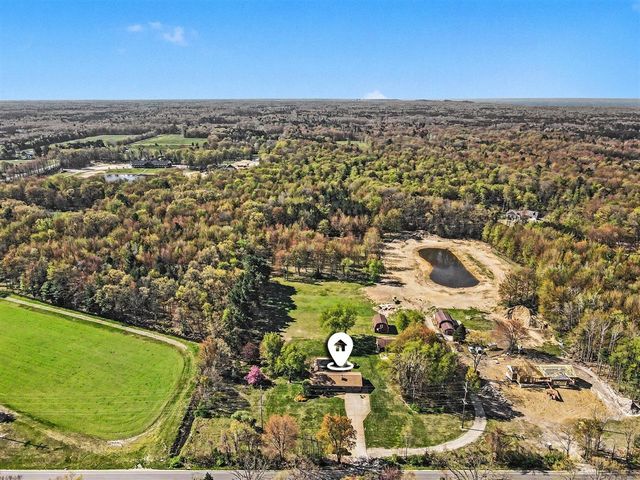 16220 Ferris Street, Grand Haven, MI 49417