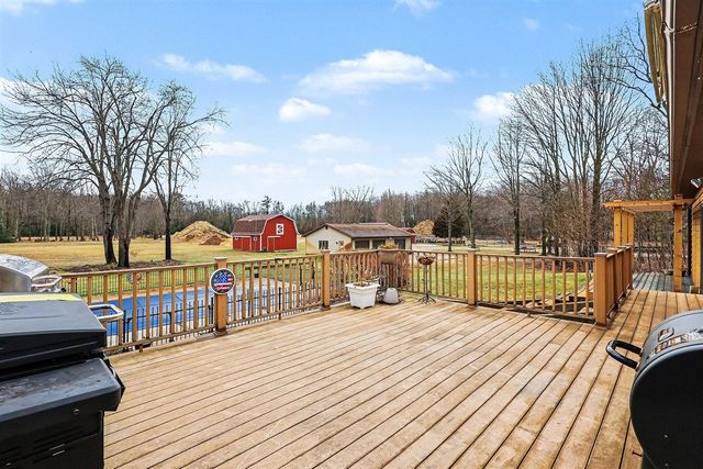 16220 Ferris Street, Grand Haven, MI 49417