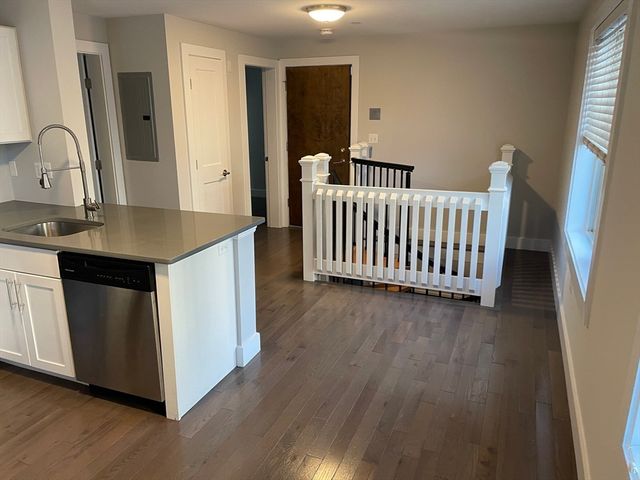 543 Dorchester Ave, Boston, MA 02127