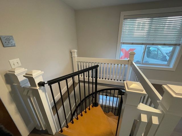 543 Dorchester Ave, Boston, MA 02127