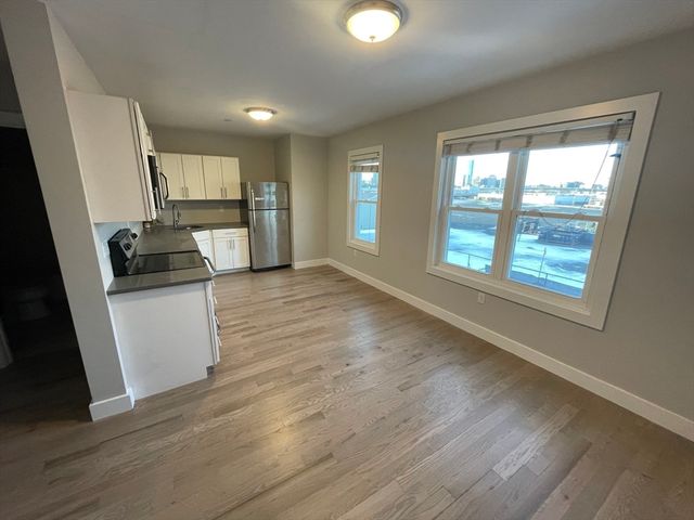 543 Dorchester Ave, Boston, MA 02127