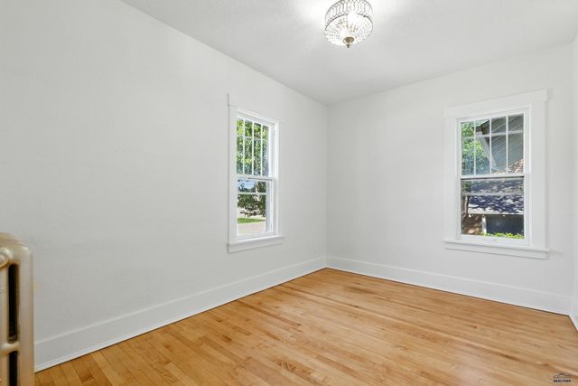 1102 9TH ST, Rapid City, SD 57701