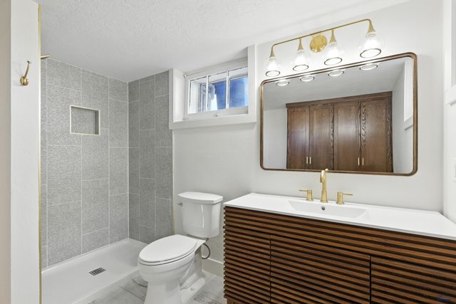 1102 9TH ST, Rapid City, SD 57701