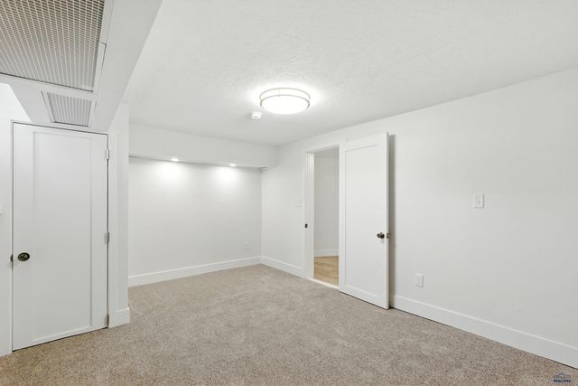 1102 9TH ST, Rapid City, SD 57701