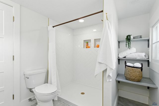 1102 9TH ST, Rapid City, SD 57701