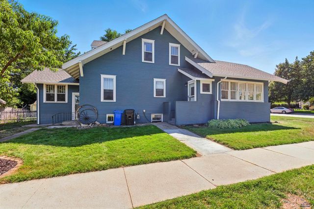 1102 9TH ST, Rapid City, SD 57701