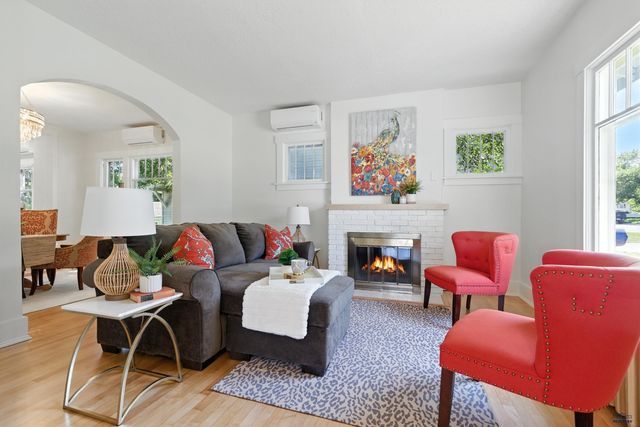 1102 9TH ST, Rapid City, SD 57701