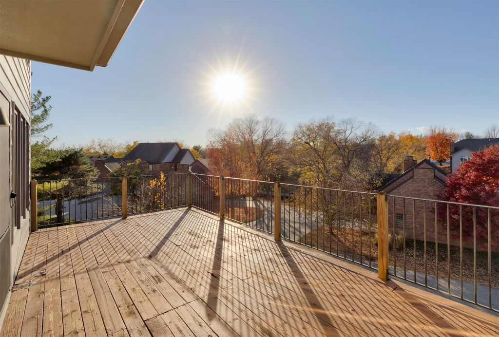 702 58th Street, West Des Moines, IA 50266