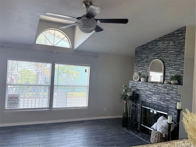 1855 RIVERSIDE 405, Ontario, CA 91761