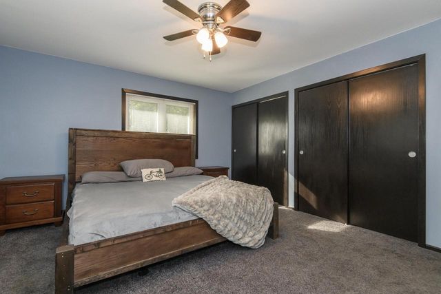414 Whipple Tree LANE, Waterford, WI 53185