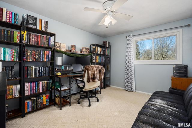 1106 W ORCHARD Lane, Peoria, IL 61615