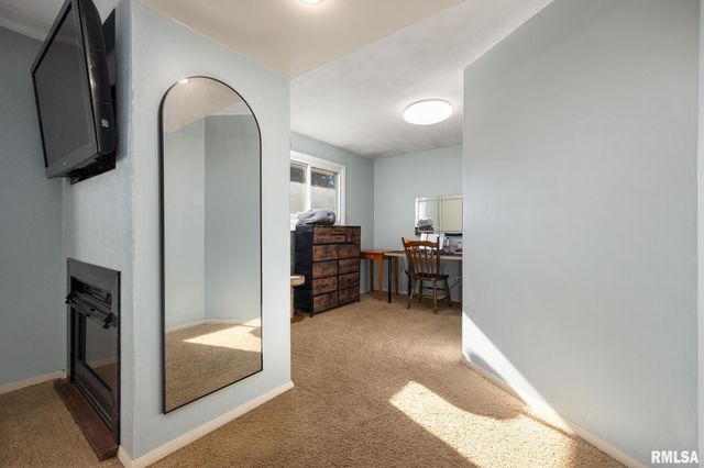 1106 W ORCHARD Lane, Peoria, IL 61615