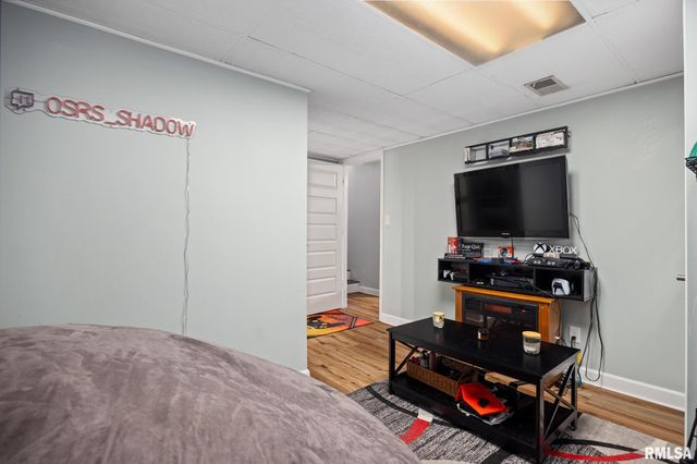 1106 W ORCHARD Lane, Peoria, IL 61615